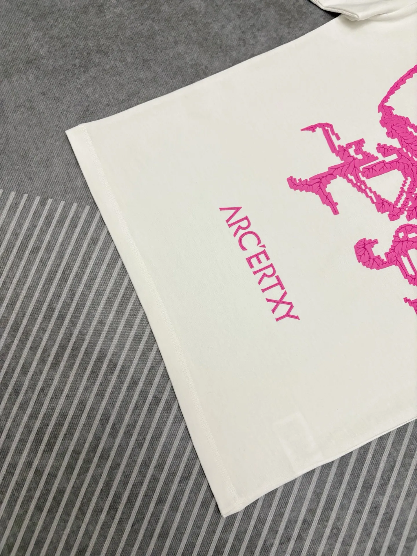 Arcteryx T 【Arcteryx ， 】 New Arrival ， Premium Versatile ， Same Style Arcteryx ， T ， ， ， logo logo ！ ， ， ， ， ， ， ， ！！ ， ， 。 ， 。 ， ， ！！ Sizes：S、M、L、XL、XXL